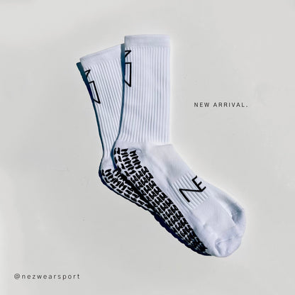 NEZ Grip Socks